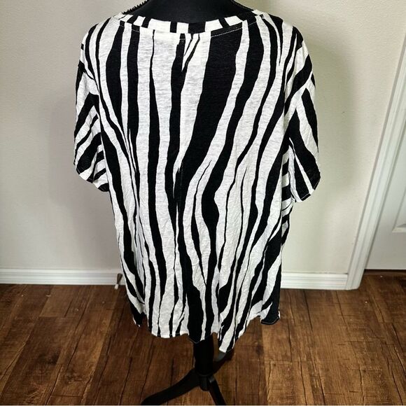 Rachel Zoe Oversized Boxy T-Shirt 3X - Picture 4 of 5